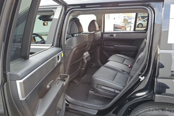 2024 Hyundai Santa Fe с пробегом 14 959 км