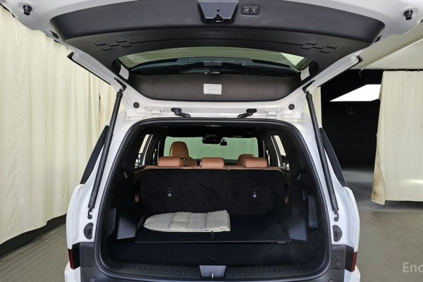 2024 Hyundai Santa Fe с пробегом 8 123 км