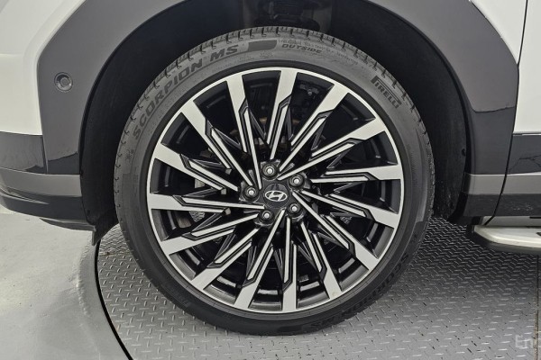 2023 Hyundai Santa Fe с пробегом 34 334 км