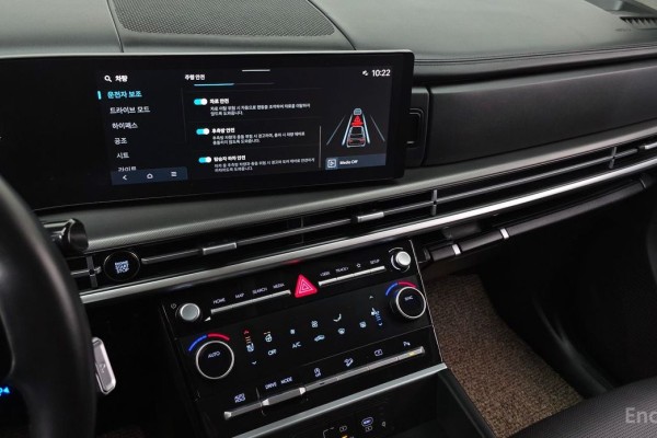 2023 Hyundai Santa Fe с пробегом 30 466 км