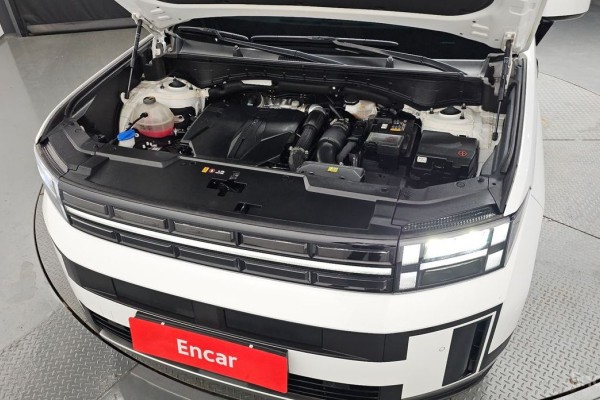 2023 Hyundai Santa Fe с пробегом 39 136 км