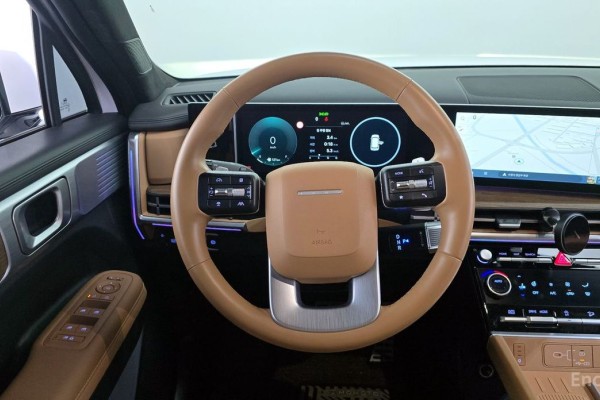 2023 Hyundai Santa Fe с пробегом 43 765 км