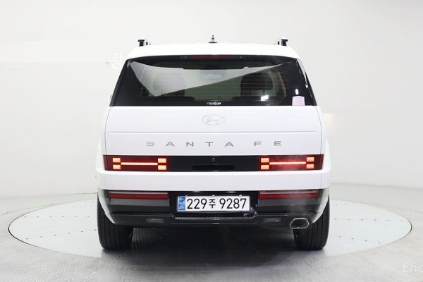 2023 Hyundai Santa Fe с пробегом 23 425 км