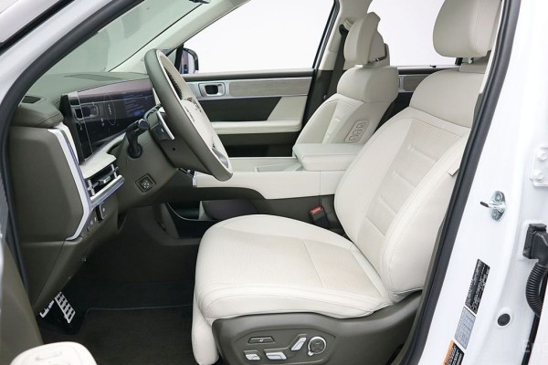 2023 Hyundai Santa Fe с пробегом 23 425 км