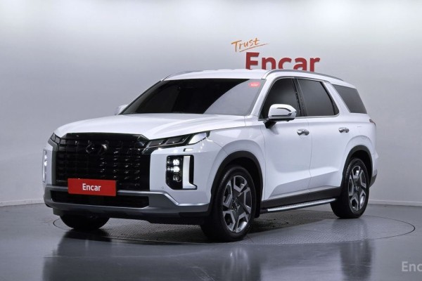 2023 Hyundai Palisade с пробегом 14 989 км
