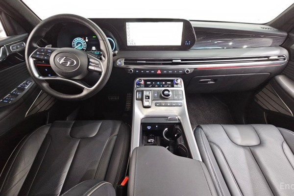 2023 Hyundai Palisade с пробегом 14 297 км