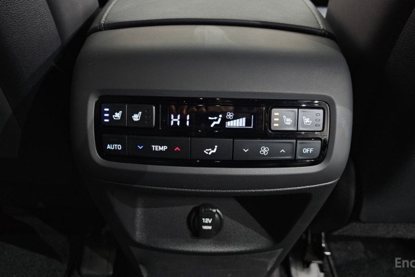 2023 Hyundai Palisade с пробегом 14 297 км