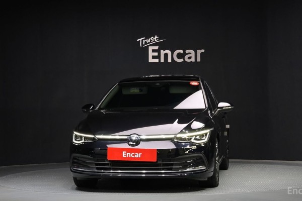 2022 Volkswagen Golf с пробегом 31 639 км