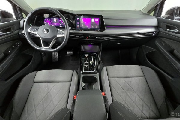 2022 Volkswagen Golf с пробегом 31 639 км