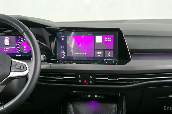 2022 Volkswagen Golf с пробегом 31 639 км