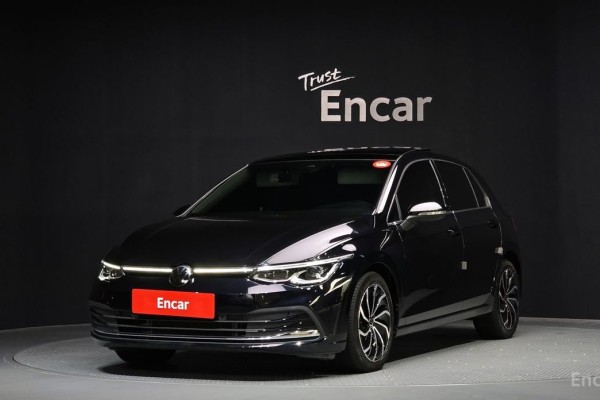 2022 Volkswagen Golf с пробегом 31 639 км