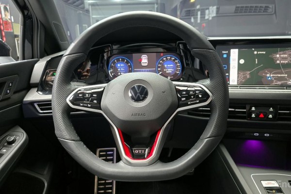 2022 Volkswagen Golf с пробегом 32 672 км