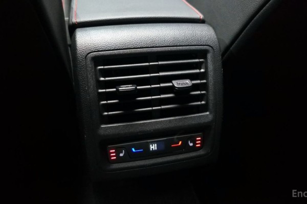 2022 Volkswagen Golf с пробегом 32 672 км