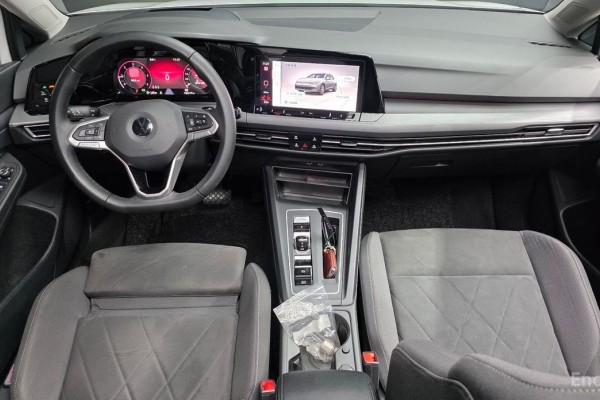 2022 Volkswagen Golf с пробегом 106 219 км