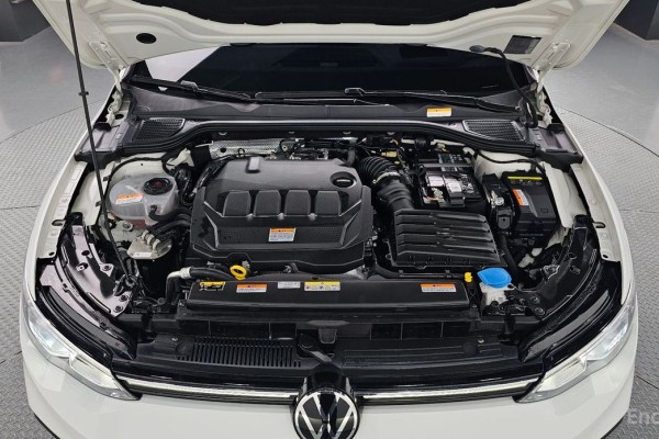 2022 Volkswagen Golf с пробегом 19 408 км