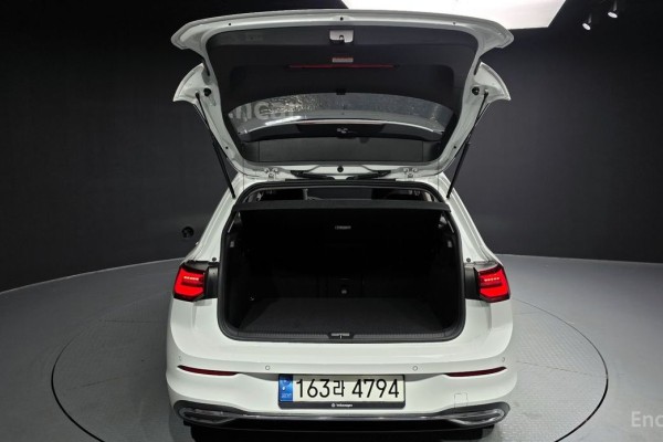 2022 Volkswagen Golf с пробегом 106 219 км