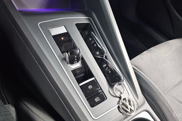 2022 Volkswagen Golf с пробегом 33 389 км