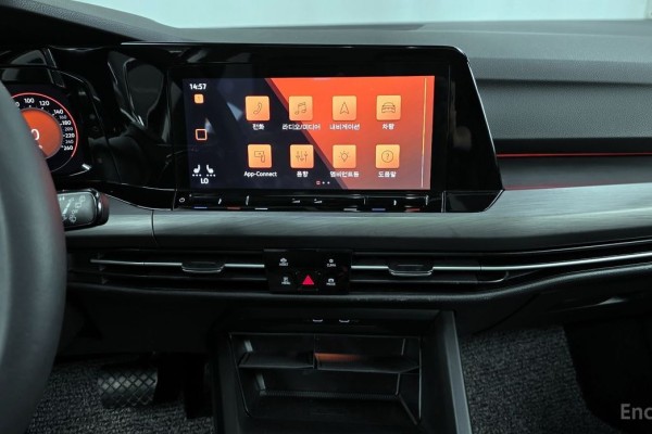 2022 Volkswagen Golf с пробегом 48 614 км