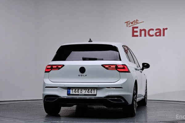 2022 Volkswagen Golf с пробегом 96 402 км