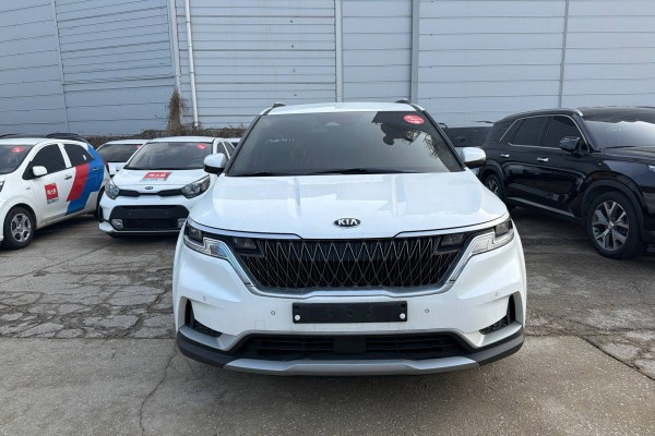 2021 Kia Carnival с пробегом 116 367 км