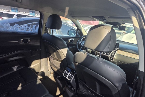 2022 Kia Sorento с пробегом 52 304 км