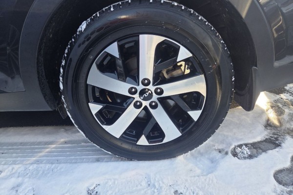 2022 Kia Sorento с пробегом 52 304 км