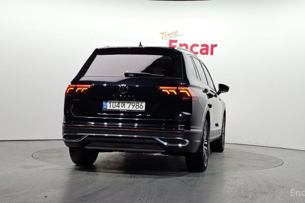 2022 Volkswagen Tiguan с пробегом 65 159 км