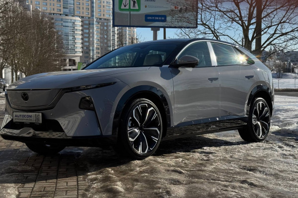 2025 Mazda EZ-60 200 MAX без пробега