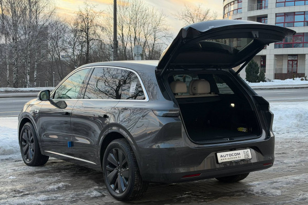 2025 LiXiang L6 без пробега